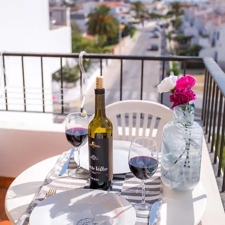Appartamento 1 Bed With Pool Lagos